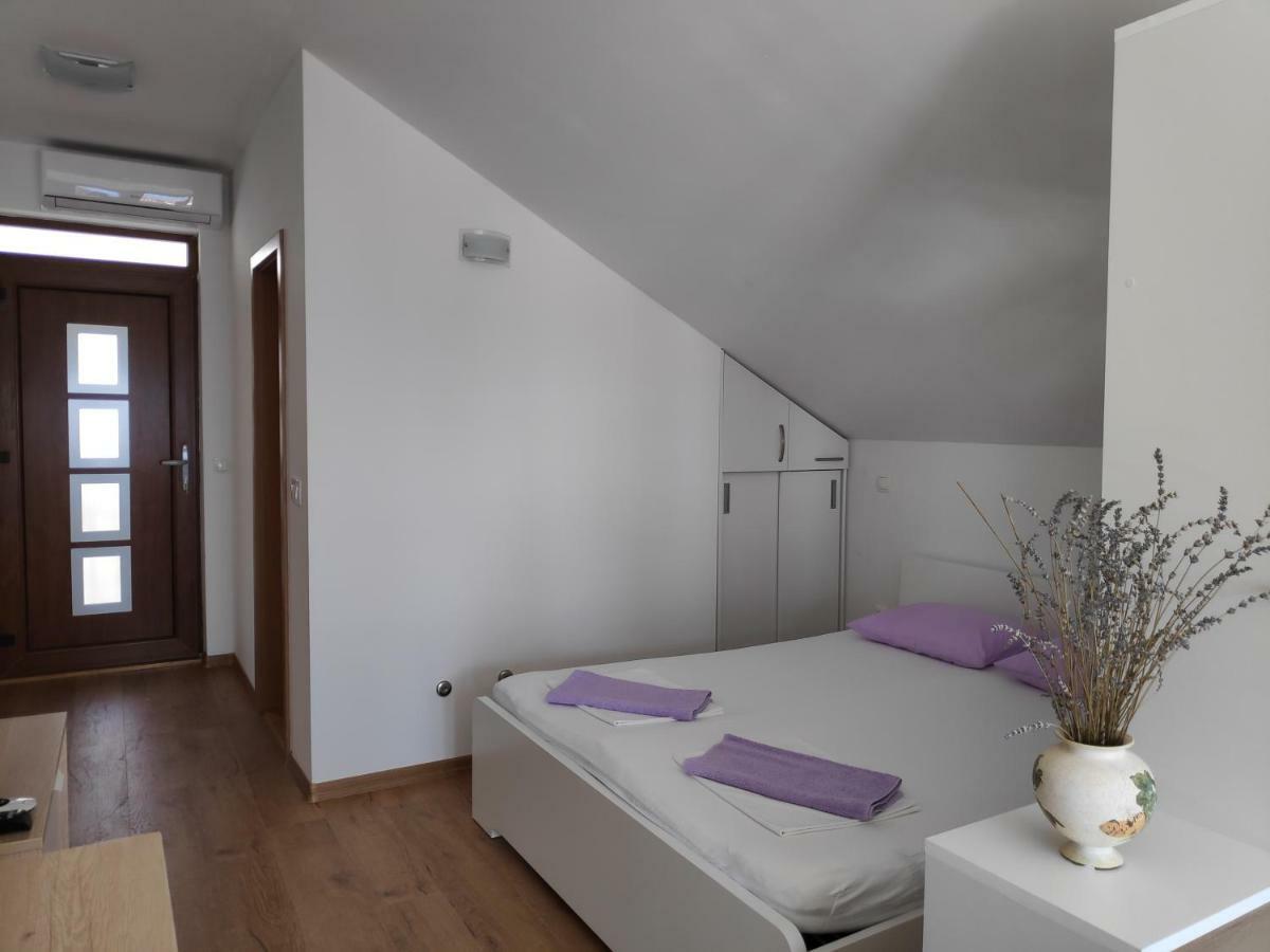 Apartman Anicic Podaca Exteriér fotografie