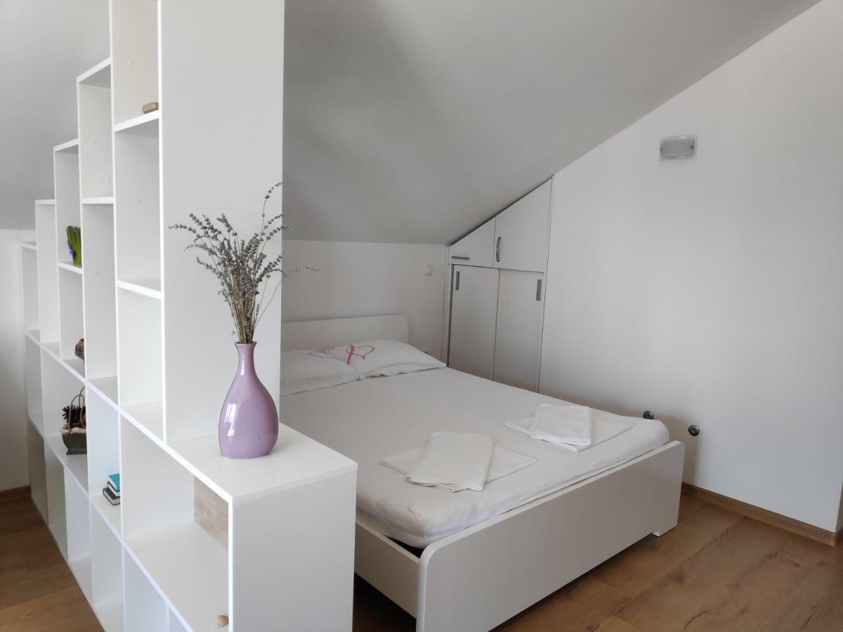 Apartman Anicic Podaca Exteriér fotografie