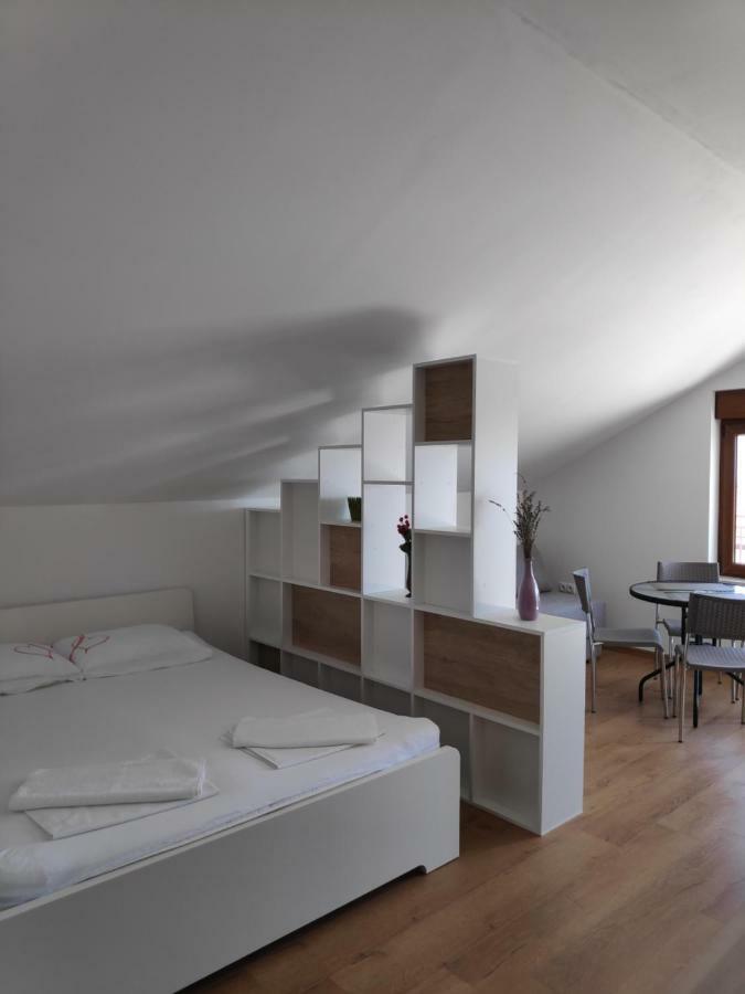 Apartman Anicic Podaca Exteriér fotografie